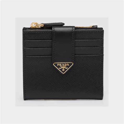 prada saffiano short wallet